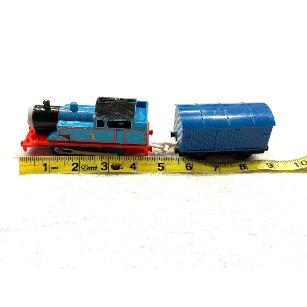 Thomas & Friends TrackMaster Motorized Thomas Engine Cargo Van 2009 Mattel READ